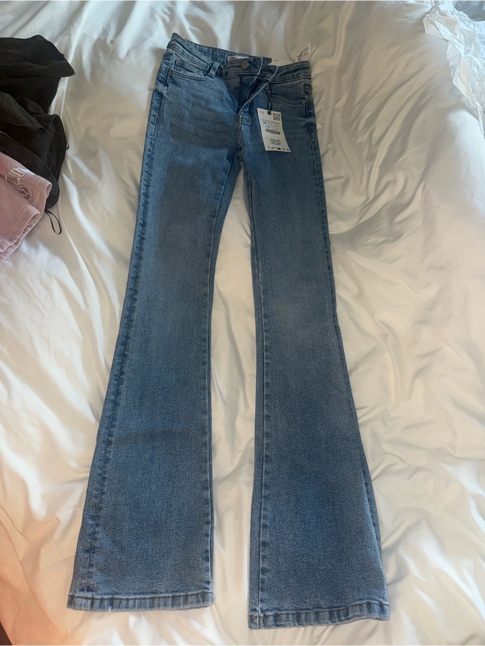 Zara Size 34 Flare jeans NWT